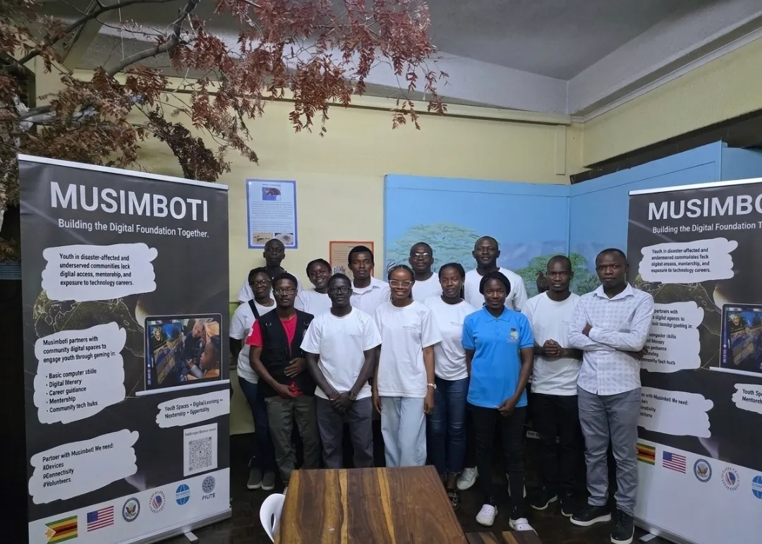 Participants working on CV preparation during a Musimboti session